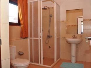New Four Room House Pool Park