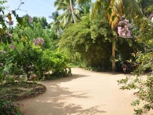 Walauwa The Villa Ahungalla