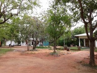 Woodlaands Hotel