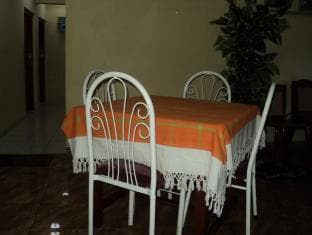 Absaras Hotel