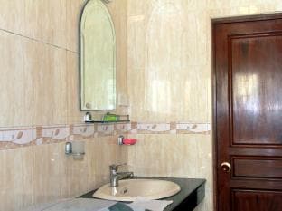 Hill Top Apartment