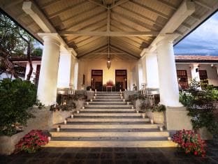 D Pavilion Boutique Hotel