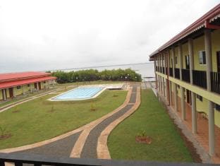 Hotel Chawick Lagoon