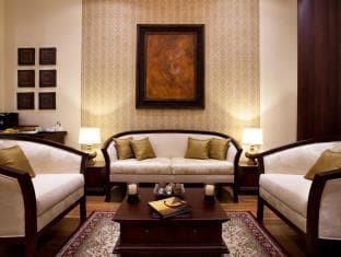 Residence by Uga Escapes