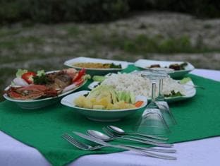 Dickshon Safari Camping