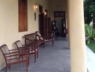 Green Wood Garden Hotel