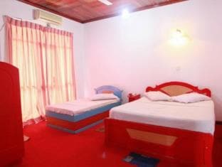 Hotel Uva Rest Sanasta