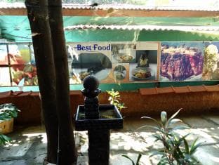Triinco Huts