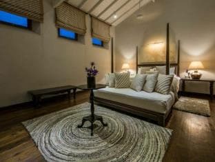 Taru Villas - Lighthouse Street