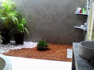 Madampe House