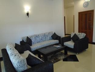 OYO 262 Avon Villa