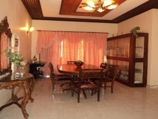 Negombo Holiday Village