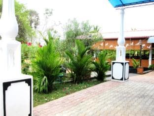 Indeewaree Lake Resort