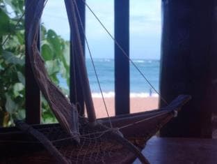 Catamaran Apartment