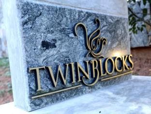 Twin Blocks Chalet