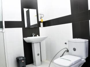 Aaranya Residencies(Home stay)