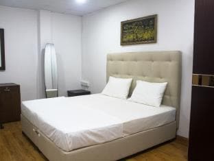 Metro City Hotel