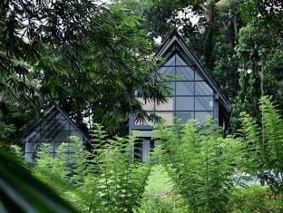 The Country House