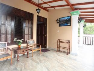 Villa Hoja