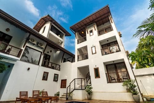 Sudharma Pilgrims Rest And Holiday Inn