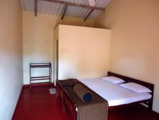 Queens Park Hotel