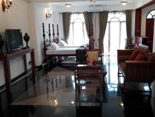 The Richmond House Colombo Hotel
