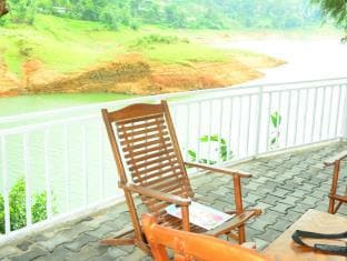 The castlereagh Resort