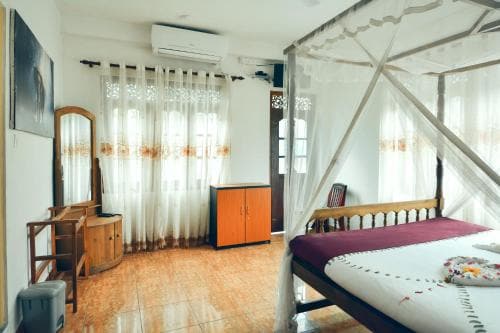 The Serendipity Hotel Beach