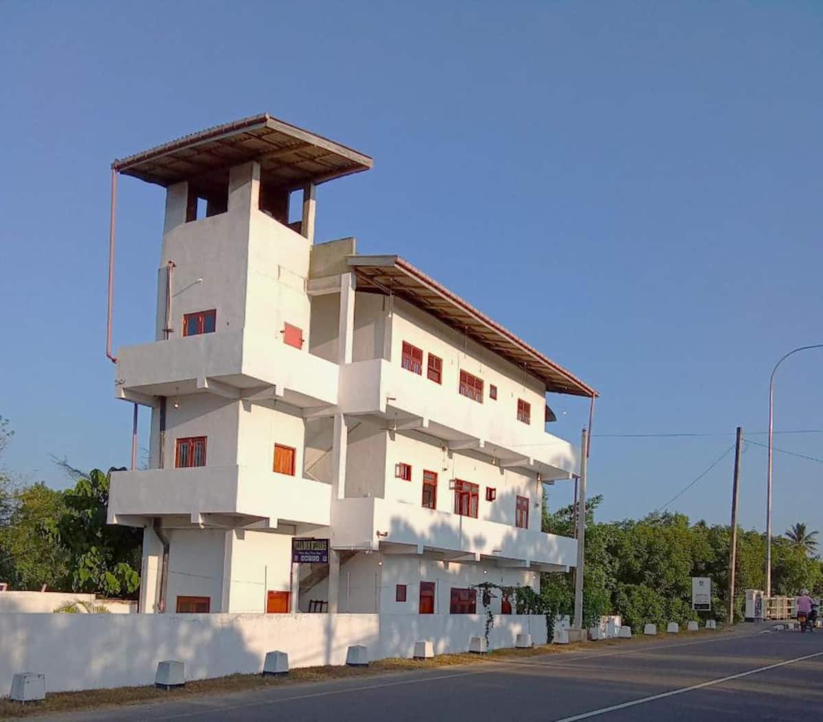Vista BnB Customs Road