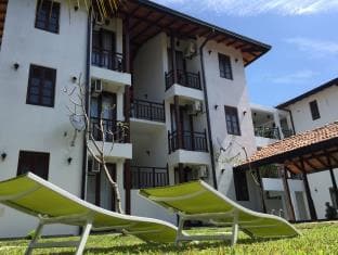 Lagoon Boutique Hotel