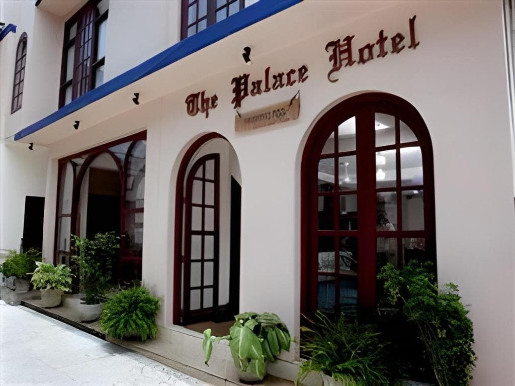 Rose Palace Hotel