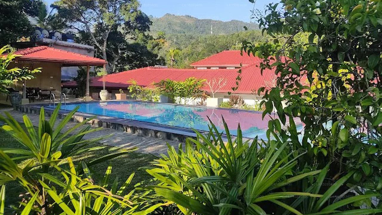 Peak View Holiday Resort