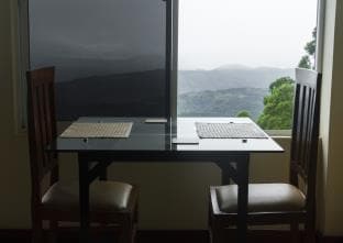 Blackwood hotel and bungalow