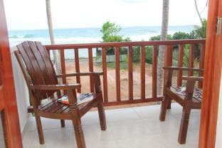 Savenrose Beach Villa
