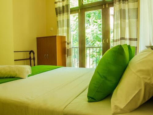 Aronka Homestay