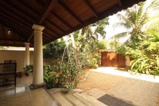 Kingfisher Bamboo Garden