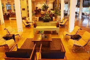 Blue Water Club Suites