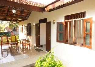 Liana Private villa near Tangalle Beach