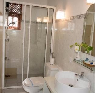 Goldi Sands Villa