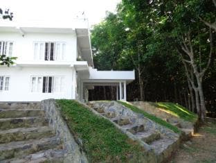 Wewagodella Estate Bungalow