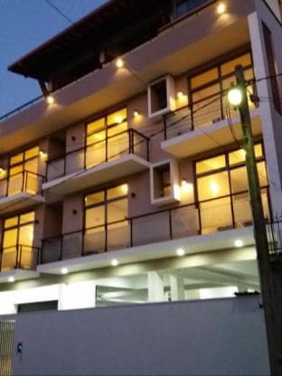 TJ's 2bdr luxury Service Apartment