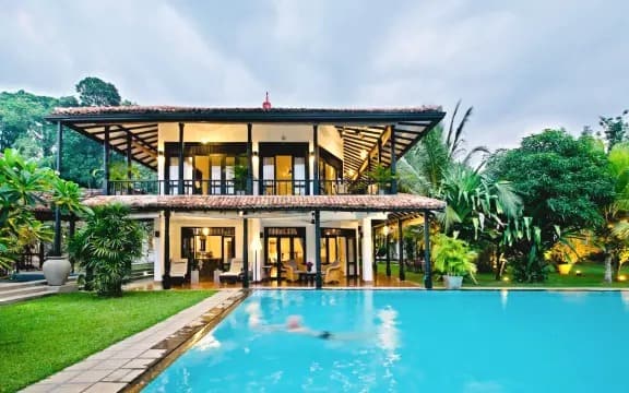 Villa Extra