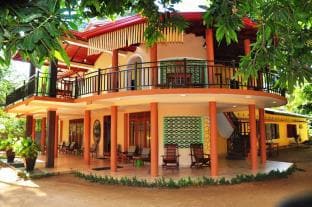Leopard City Hostel