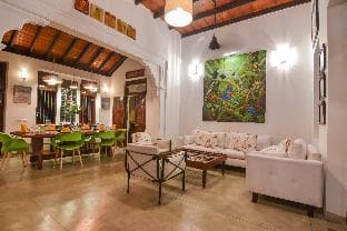 The Pineapple Villa