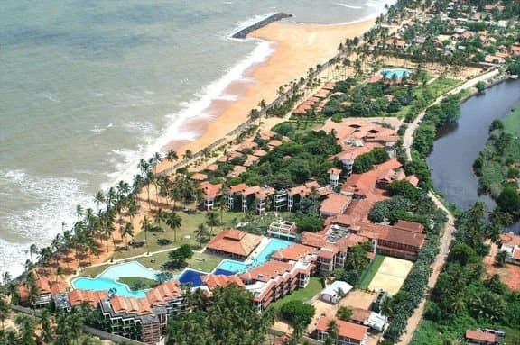 Vista Dinu's Resort