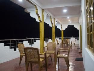 Nilveli star view hotel