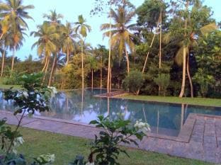 Samadara Estate, Midigama