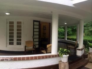 Cinnamon Garden Lodge
