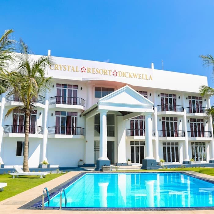 crystal resort dickwella