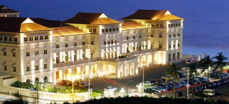 Dew Grand Regency